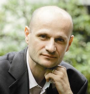 Profilna fotografija: Dušan Šarotar