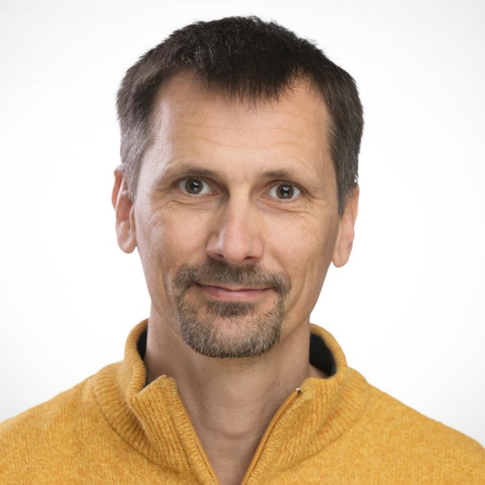 Profilna fotografija: Gašper Troha