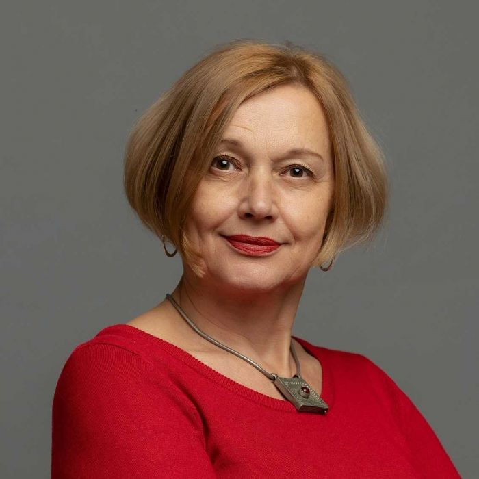 Profilna fotografija: Maja Megla