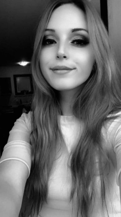 Profilna fotografija: Sara Strajnar